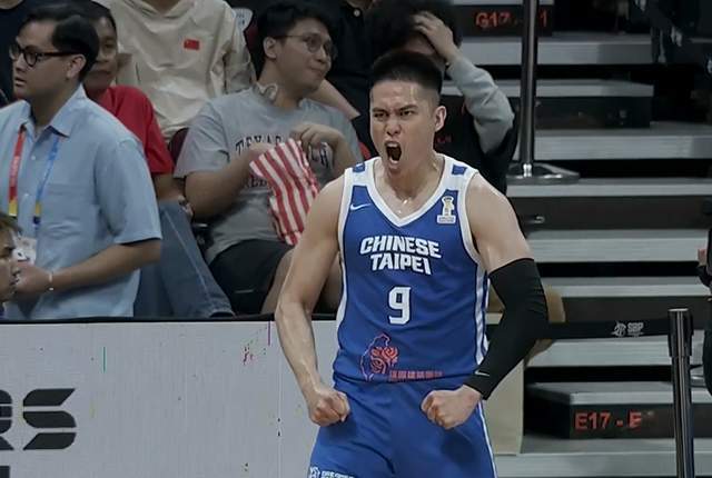 开云登录入口-不容易！中国男篮逆风翻盘，7分险胜，李弘权成奇兵，张镇麟低迷